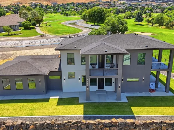 2931 W 36th Ave, Kennewick, WA 99337