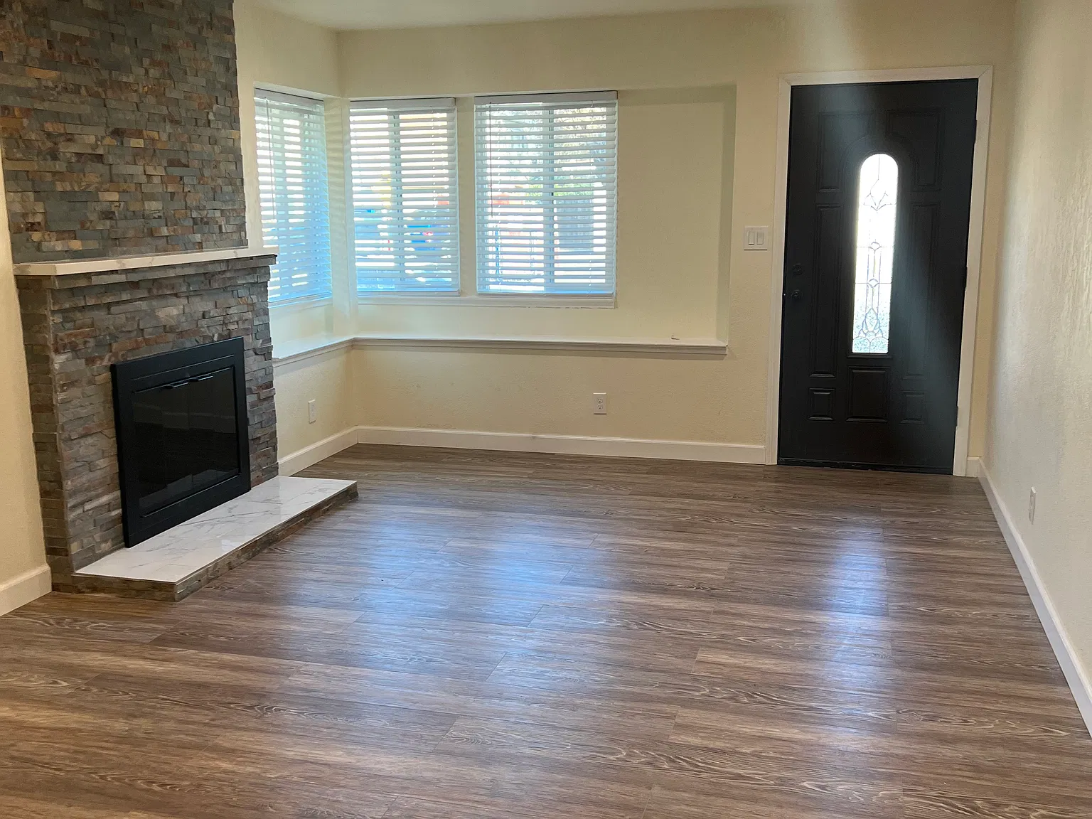 2720 El Parque Cir — Photo 3