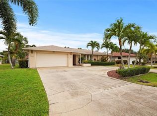 633 SE 35th Ter, Cape Coral, FL 33904