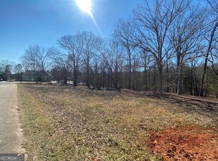 7 Majestic Shores Rd, Hartwell, GA 30643