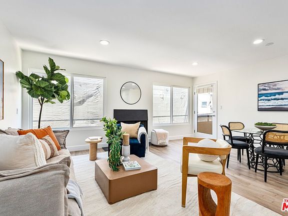 2nd image of 16 Quarterdeck St Unit 201