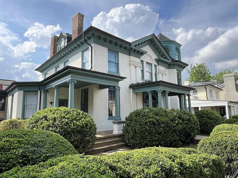 1st image of 409 Park St