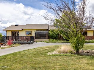 150 Hi Valley View St, Yakima, WA 98901