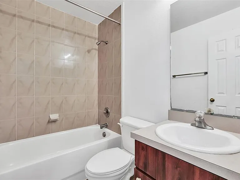 1160 S Beach Cir — Photo 17