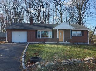 133 Highland Ave, Newburgh, NY 12550