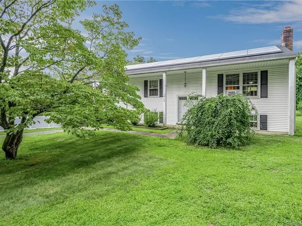 415 Jerome Avenue, Burlington, CT 06013