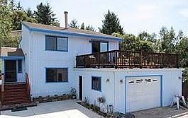 4Bd/2.5Bath Almost an acre!