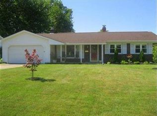 8142 Danbury Ct, Mentor, OH 44060