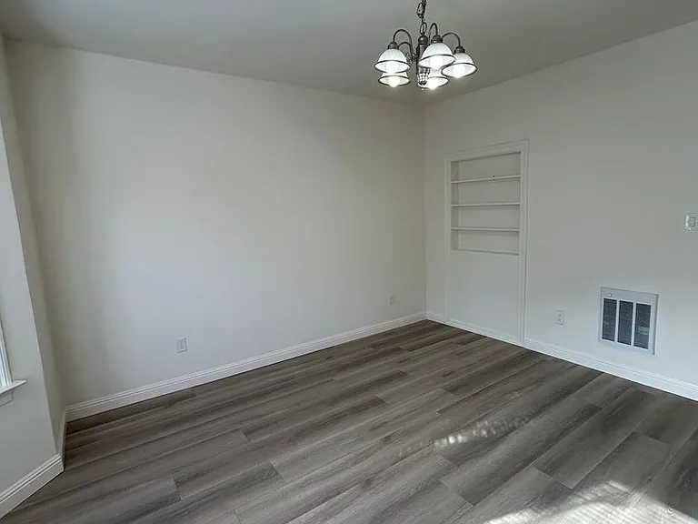 1600 Vallejo St #4 — Photo 5