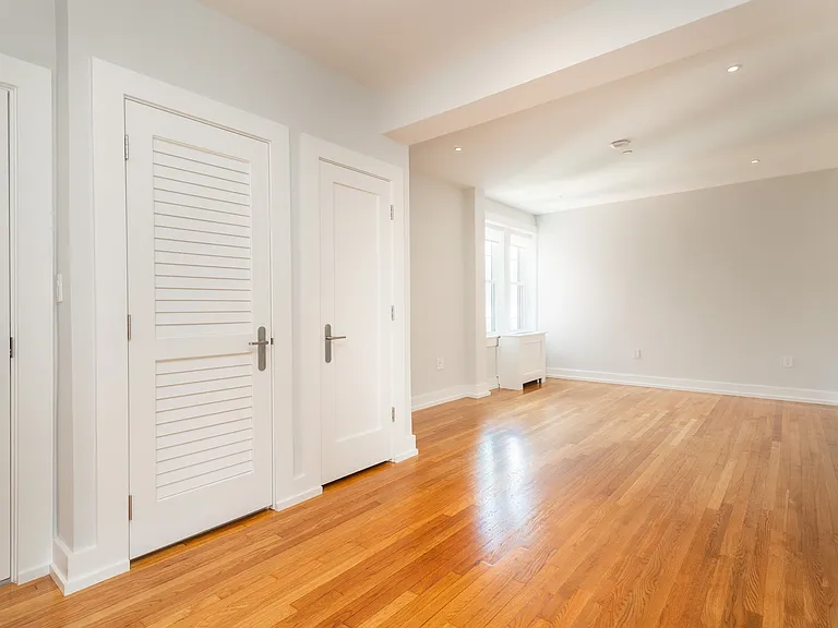 19 Forest St #34 — Photo 8