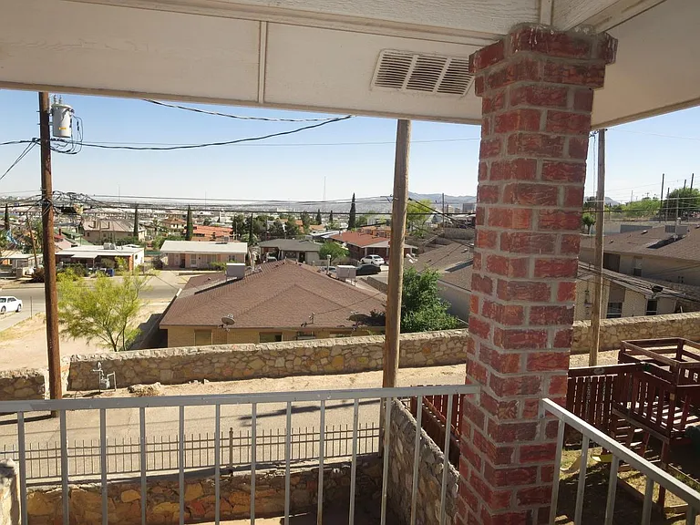 2020 Rogelio Ave — Photo 20