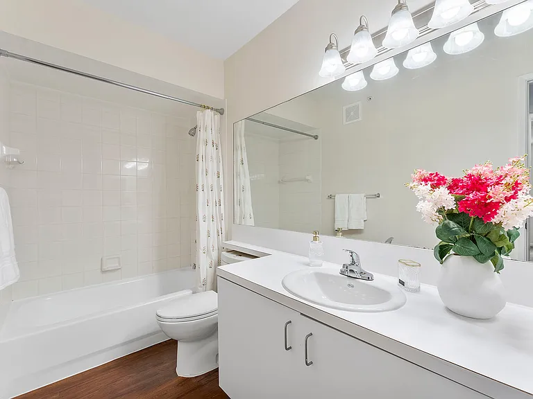 Coquina Cove Apartments — Photo 48