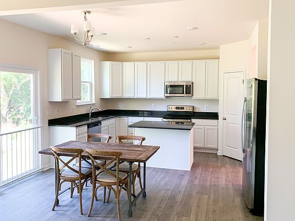 4th image of 172 N Regulator Dr Homesite 69