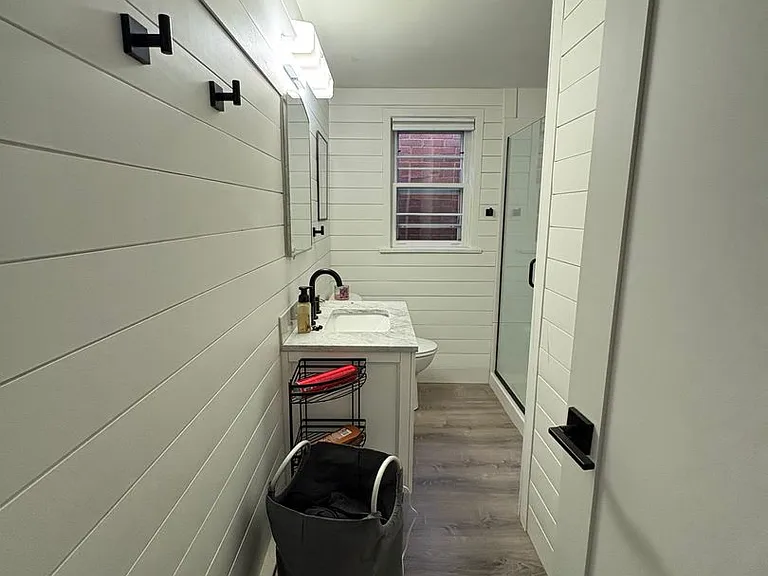 514 Avenue D — Photo 7