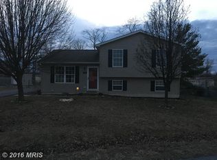 245 Midnoon Dr, Martinsburg, WV 25404