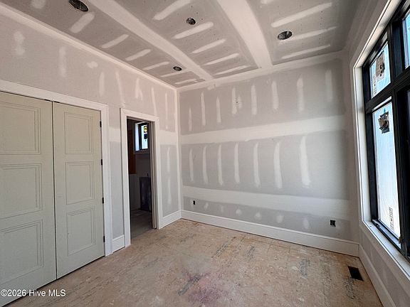 2nd image of 229 Hill Road