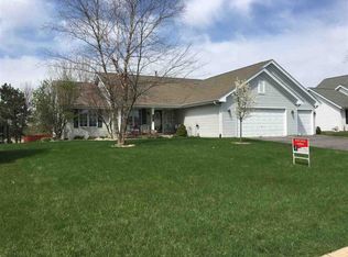 13232 Huntington Chase, Rockton, IL 61072