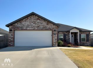 1110 Riverside Dr, Centerton, AR 72719