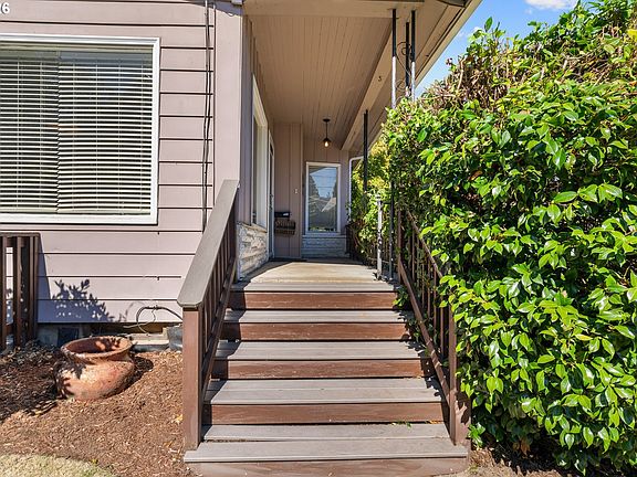 3rd image of 710 11th St