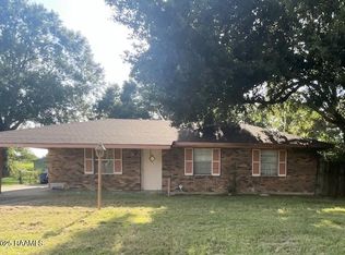 138 Henry Dr, Opelousas, LA 70570