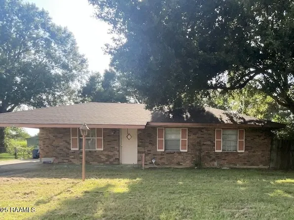138 Henry Dr, Opelousas, LA 70570