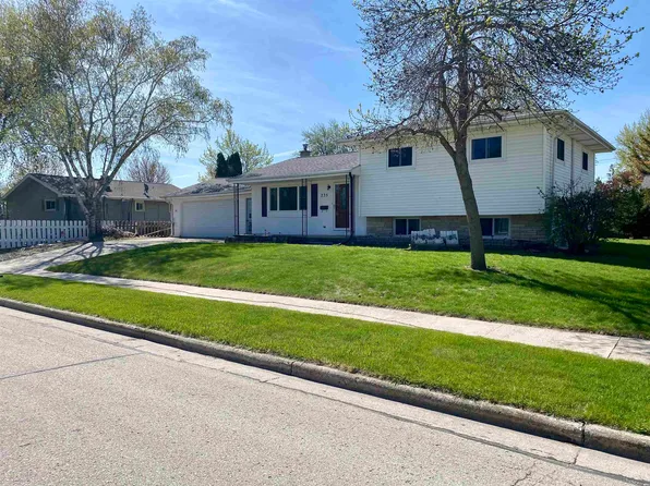 235 Polk St, Fond Du Lac, WI 54937