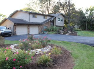 2810 Sheffield Dr, New Lenox, IL