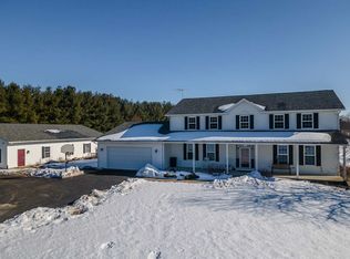 873 E Equestrian Pointe Dr, Oregon, IL 61061