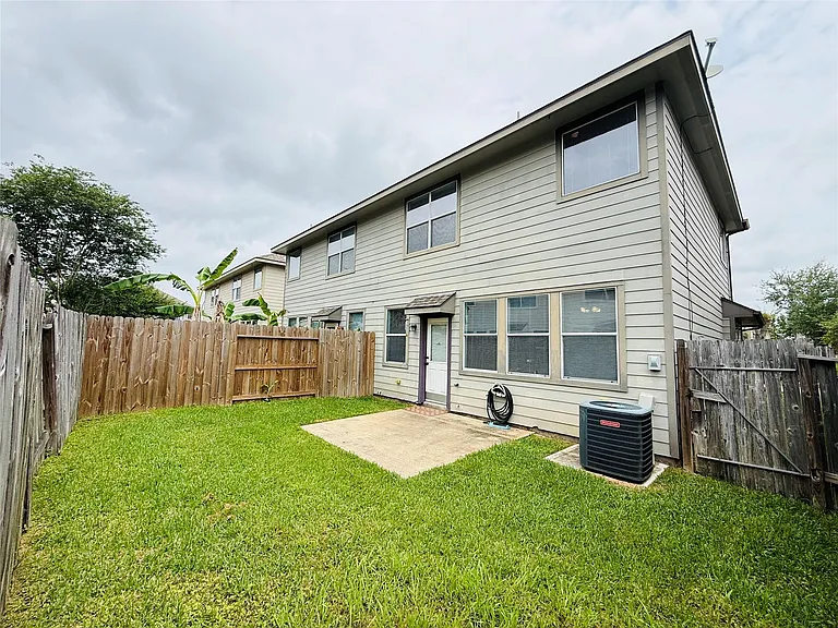 12414 Jasmine Brook Ln — Photo 31