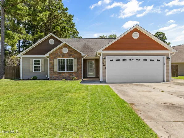 601 Pine Thicket Lane, Jacksonville, NC 28546