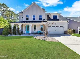 30 N Gusty Wind Dr, Hampstead, NC 28443