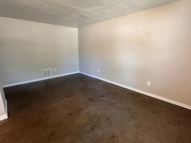 12204 Candelaria Rd NE — Photo 17
