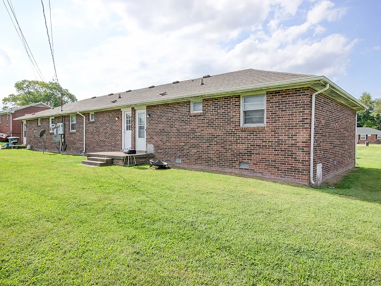 120 Tandy Dr #A — Photo 3