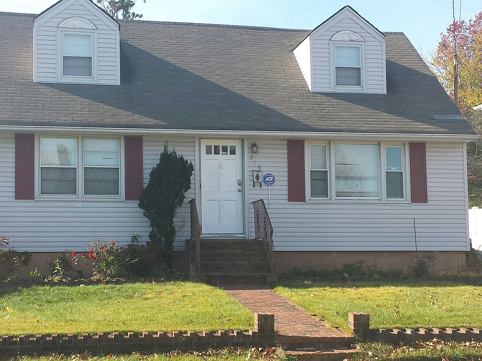 1st image of 346 Greengrove Ave