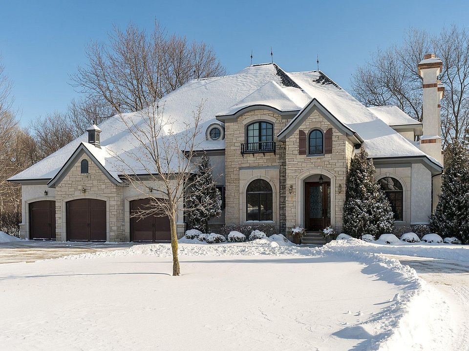 1st image of 205 Woodhill Ct