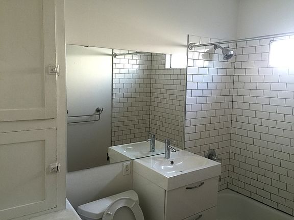 4th image of 351 N Benton Way