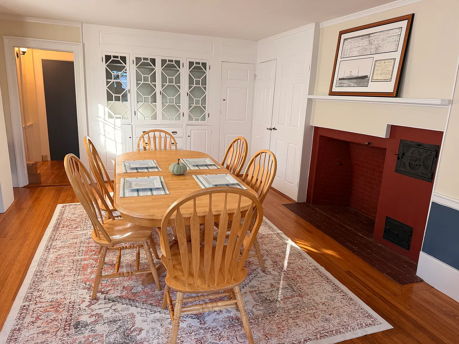 2 bed, 1550 sqft, $3,200 — Photo 4