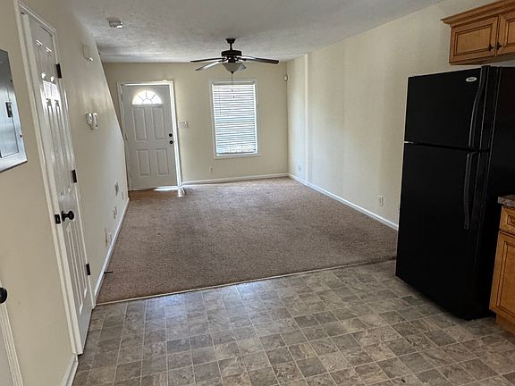 4th image of 899 Branch Rd