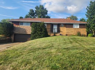340 Fort Couch Rd, Pittsburgh, PA 15241