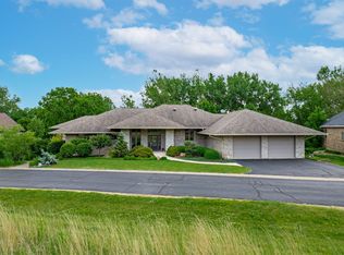 515 Stone Ridge Ln, Cherry Valley, IL 61016