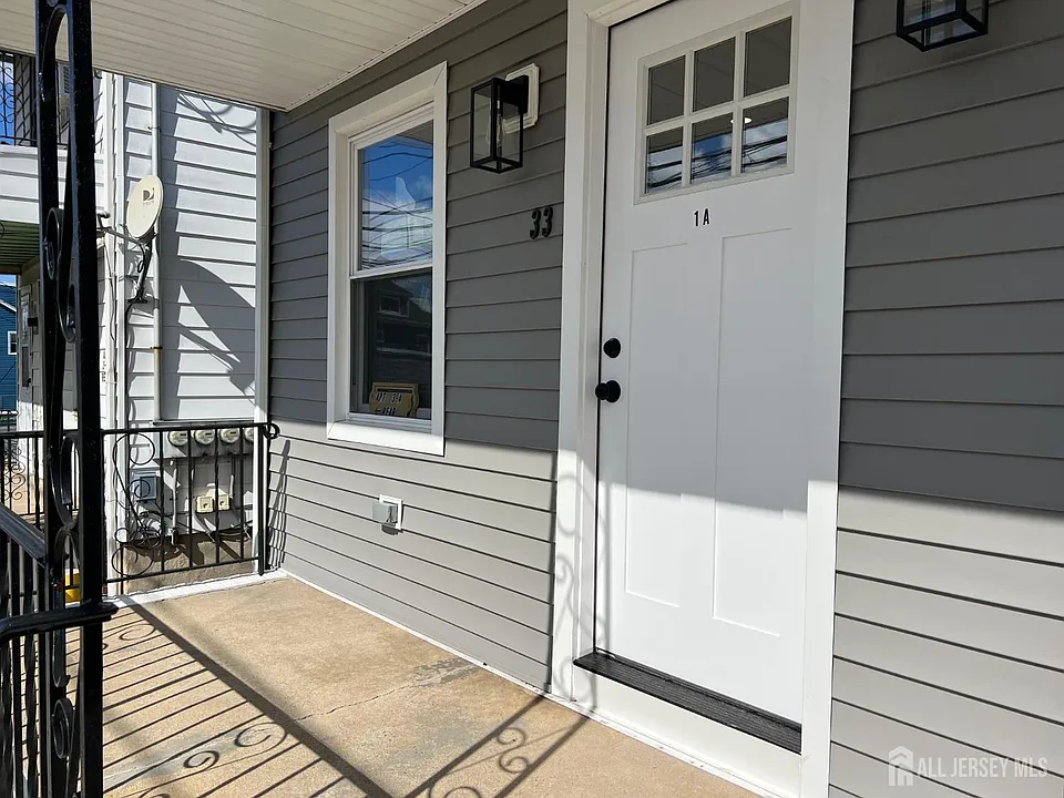 33 Obert St #1A