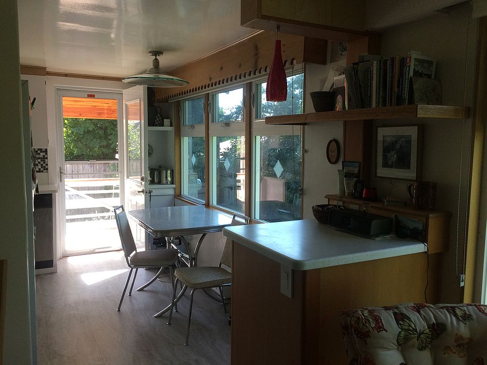 1st image of 2112 S Rebecca St