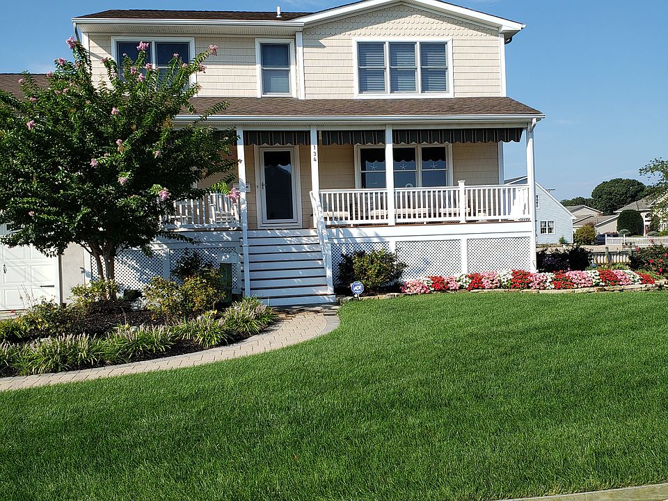 2nd image of 134 Joie Pl