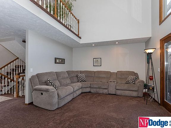5th image of 601 Lasalle Cir