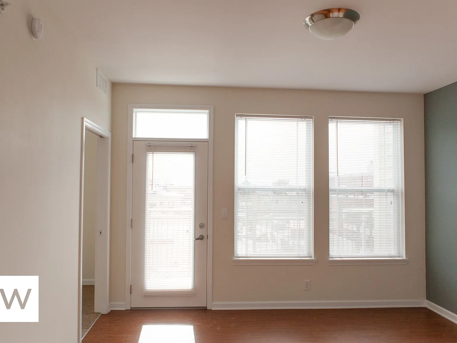 601 N. Walnut St. — Photo 4