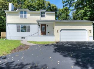 48 Central St, Auburn, MA 01501