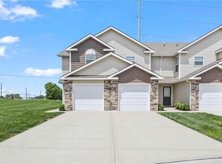 816 Raven Ct, Belton, MO 64012