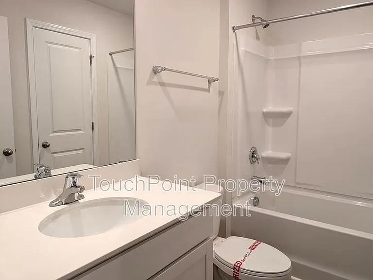 5131 Hyrule Dr — Photo 14