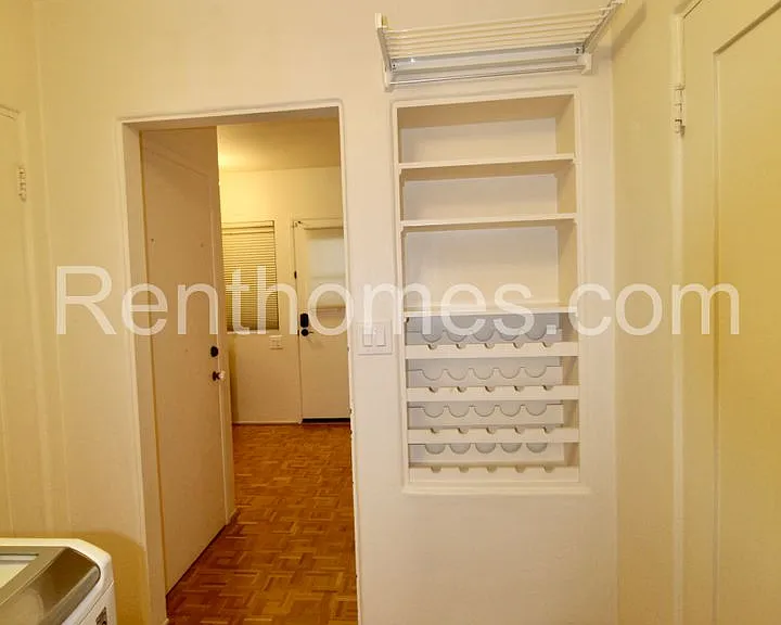 2244 Plum St — Photo 16