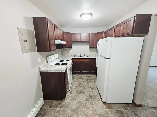121 W Interstate Ave, 121 W Interstate Ave #2, Bismarck, ND 58503